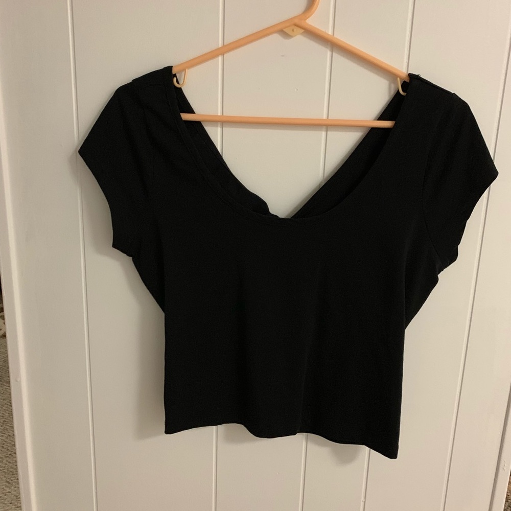 Black crop top